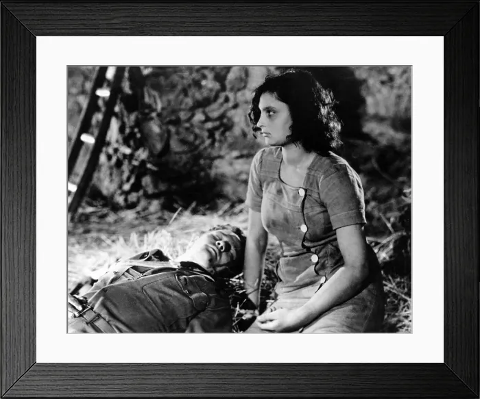 Framed Print : PAISAN, Robert Van Loon, Carmela Sazio, Episode 1: Sicilia, 1946 Framed Print : PAISAN, Robert Van Loon, Carmela Sazio, Episode 1: Sicilia, 1946