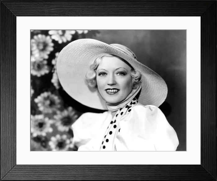 Framed Print : PAGE MISS GLORY, Marion Davies, 1935