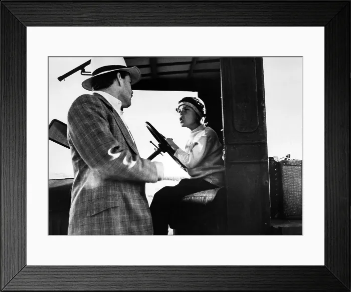 Framed Print : PAPER MOON, Ryan O'Neal, Tatum O'Neal, 1973 Framed Print : PAPER MOON, Ryan O'Neal, Tatum O'Neal, 1973