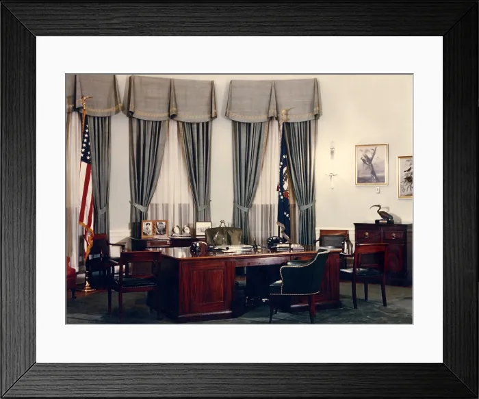 Framed Print : Oval Office and President's during the Eisenhower Administration. 1953-1960. - (BSLOC_2014_16_247)