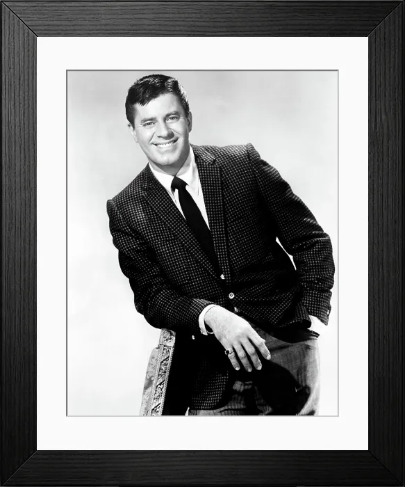 Framed Print : THE PATSY, Jerry Lewis, 1964