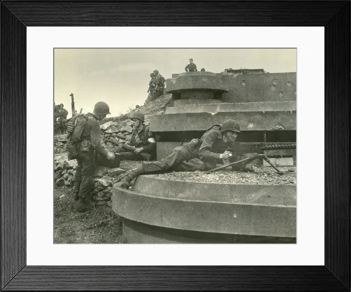 Framed Print : World War II. US Army Rangers Capture French Coastal Gun Position