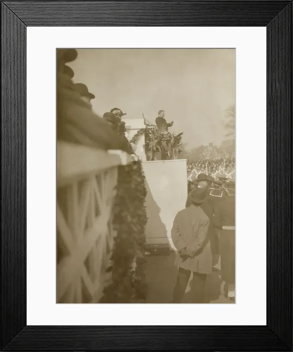 Framed Print : President Theodore Roosevelt delivering his inaugural address at US Capitol, March 4, 1905 Framed Print : President Theodore Roosevelt delivering his inaugural address at US Capitol, March 4, 1905