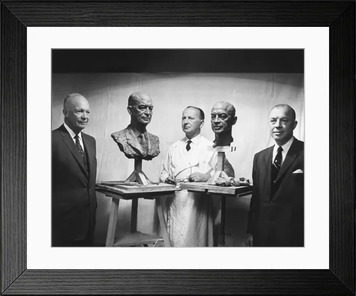 Framed Print : President Eisenhower and Former Governor Harold Stassen next to their portraits by sculptor Tregor