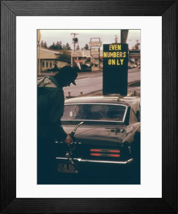 Framed Print : Even Numbers Only reads a sign after Oregon was the first US state to use a system of odd and even license plate numbers during the 1973-74 energy crisis Framed Print : Even Numbers Only reads a sign after Oregon was the first US state to use a system of odd and even license plate numbers during the 1973-74 energy crisis