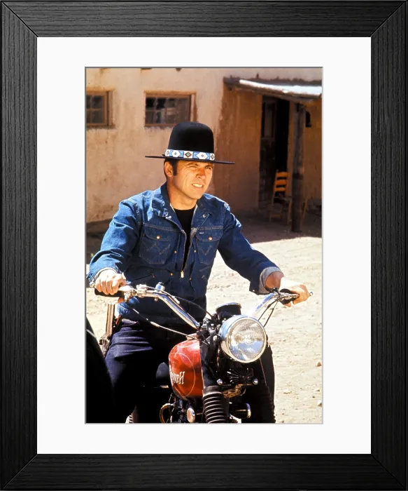 Framed Print : BILLY JACK, Tom Laughlin, 1971