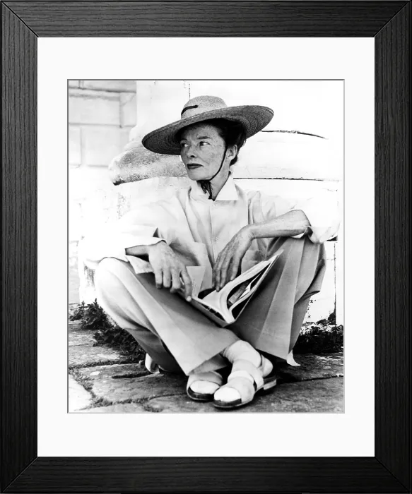 Framed Print : SUMMERTIME, (aka SUMMER MADNESS), Katharine Hepburn, on location in Venice, 1955