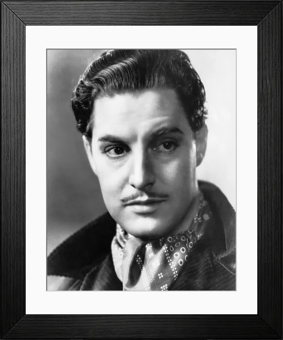 Framed Print : THE GHOST GOES WEST, Robert Donat, 1935