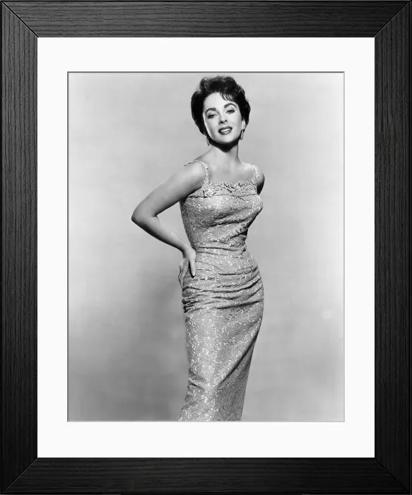 Framed Print : GIANT, Elizabeth Taylor, 1956 Framed Print : GIANT, Elizabeth Taylor, 1956