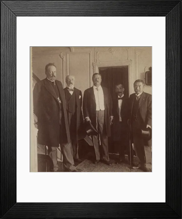 Framed Print : President Theodore Roosevelt and envoys of Japan and Russia on the Presidential Yacht, August 1905 Framed Print : President Theodore Roosevelt and envoys of Japan and Russia on the Presidential Yacht, August 1905