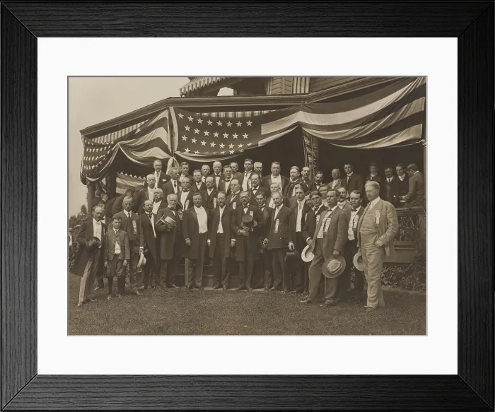 Framed Print : Theodore Roosevelt, receives the Republican Nomination Committee at Sagamore Hill, August 1904