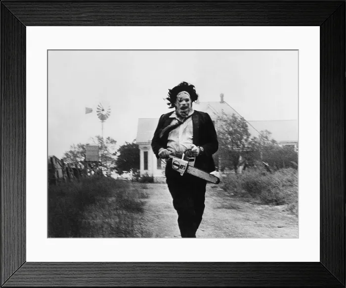 Framed Print : THE TEXAS CHAINSAW MASSACRE, Gunnar Hansen, 1974 **US SALES ONLY**