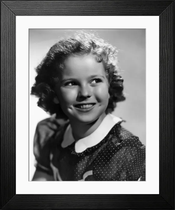 Framed Print : SUSANNAH OF THE MOUNTIES, Shirley Temple, 1939. 20th Century Fox, TM & Copyright, courtesy Everett Collection Framed Print : SUSANNAH OF THE MOUNTIES, Shirley Temple, 1939. 20th Century Fox, TM & Copyright, courtesy Everett Collection
