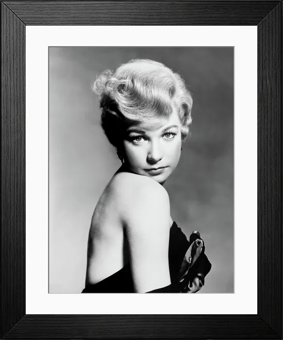 Framed Print : ASK ANY GIRL, Shirley MacLaine, 1959 Framed Print : ASK ANY GIRL, Shirley MacLaine, 1959