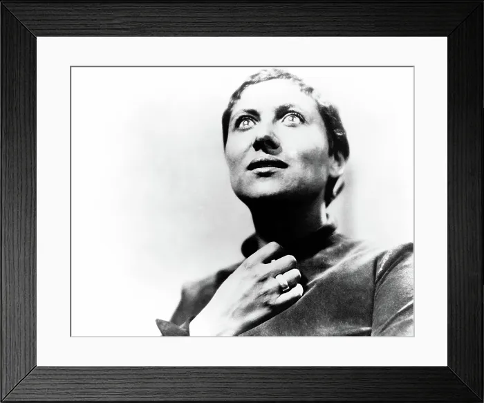 Framed Print : THE PASSION OF JOAN OF ARC, (aka LA PASSION DE JEANNE D'ARC), Maria Falconetti as Joan of Arc, 1928