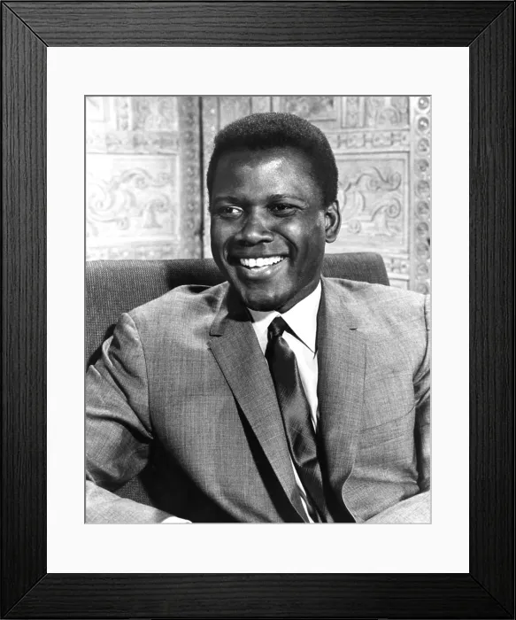 Framed Print : A PATCH OF BLUE, Sidney Poitier, 1965 Framed Print : A PATCH OF BLUE, Sidney Poitier, 1965