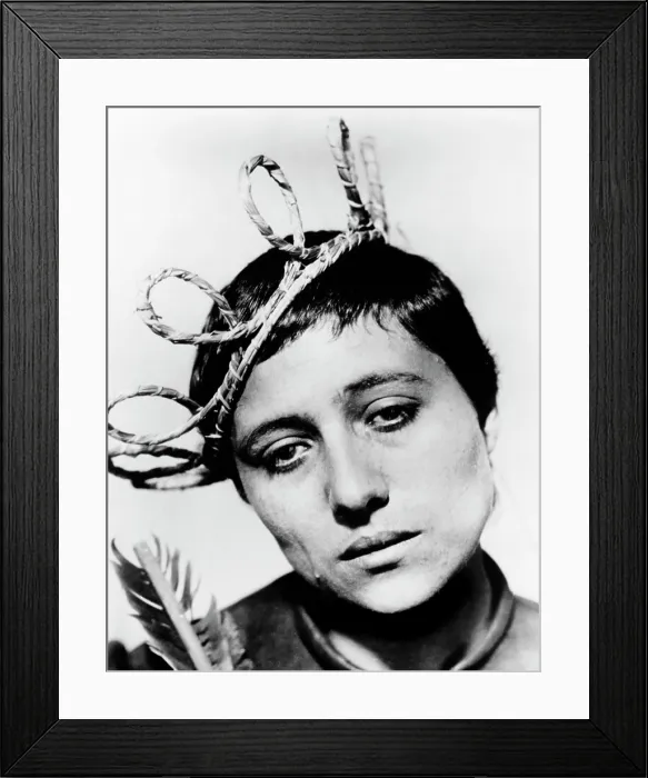 Framed Print : THE PASSION OF JOAN OF ARC, (aka LA PASSION DE JEANNE D'ARC), Maria Falconetti as Joan of Arc, 1928 Framed Print : THE PASSION OF JOAN OF ARC, (aka LA PASSION DE JEANNE D'ARC), Maria Falconetti as Joan of Arc, 1928
