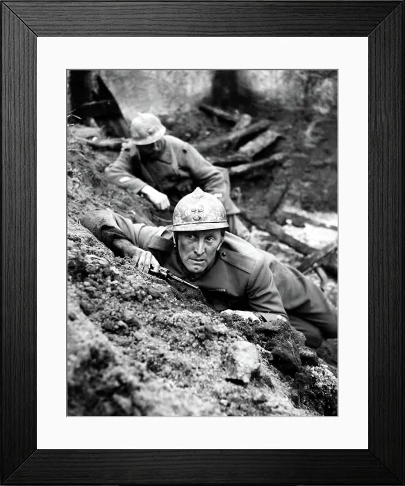 Framed Print : PATHS OF GLORY, Kirk Douglas, 1957