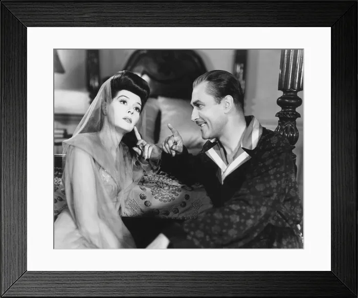 Framed Print : WHAT A WOMAN!, from left: Rosalind Russell, Brian Aherne, 1943