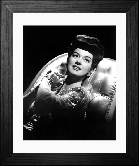 Framed Print : WHAT A WOMAN!, Rosalind Russell, 1943