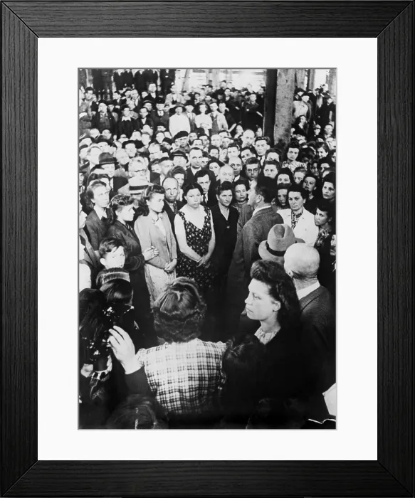 Framed Print : German production minister, Albert Speer, addressed workers at a German munitions factory