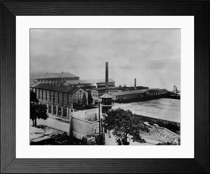 Framed Print : Sing Sing Prison, a New York State Penitentiary in Ossining 1931. (BSLOC_2013_8_167) Framed Print : Sing Sing Prison, a New York State Penitentiary in Ossining 1931. (BSLOC_2013_8_167)