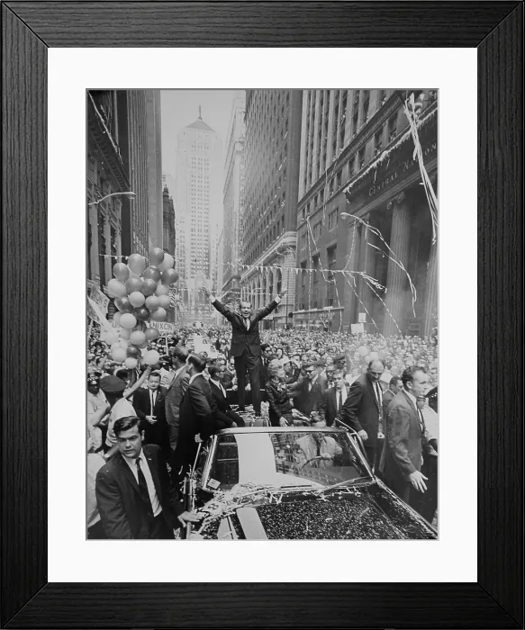 Framed Print : Nixon 1968 Presidential Campaign. Richard Nixon, with wife Pat Nixon, in a campaign motorcade