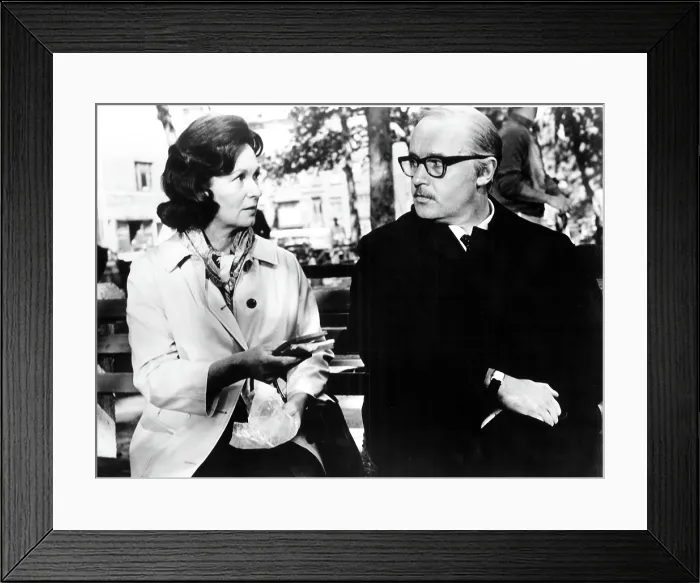 Framed Print : THE PAWNBROKER, Geraldine Fitzgerald, Rod Steiger, 1964