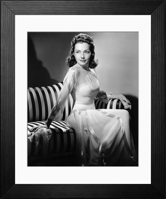 Framed Print : SUN VALLEY SERENADE, Lynn Bari, 1941. TM and Copyright 20th Century-Fox Film Corp. All Rights Reserved