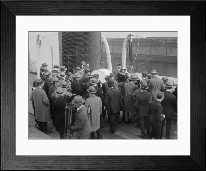 Framed Print : Jack Dempsey and actress Estelle Taylor mobbed by a crowd of reporters and photographers. They were among the passengers on an ocean liner in New York City, May 6, 1925 Framed Print : Jack Dempsey and actress Estelle Taylor mobbed by a crowd of reporters and photographers. They were among the passengers on an ocean liner in New York City, May 6, 1925