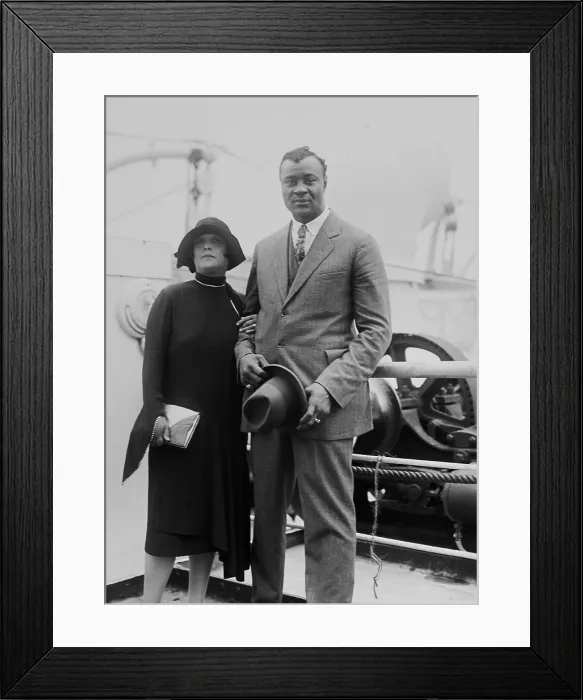 Framed Print : African American heavyweight Boxer Harry Wills and his wife, ca. 1925. Wills was ranked as the number one challenger for the championship