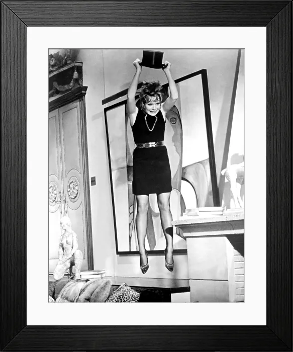 Framed Print : SWEET CHARITY, Shirley MacLaine, 1969