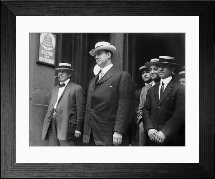 Framed Print : Corrupt New York City police Lieutenant Charles Becker (center) was executed in 1915, in the Sing Sing Prison electric chair for the murder of bookie Herman Rosenthal Framed Print : Corrupt New York City police Lieutenant Charles Becker (center) was executed in 1915, in the Sing Sing Prison electric chair for the murder of bookie Herman Rosenthal
