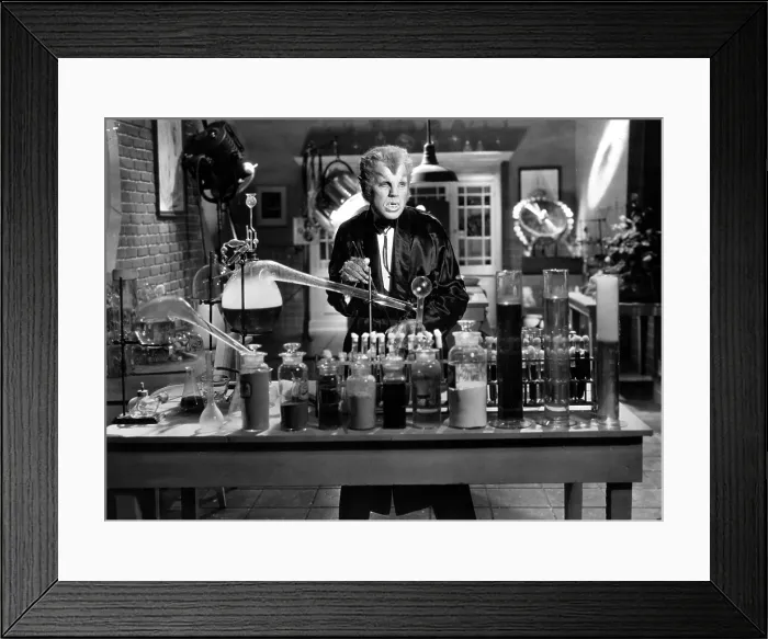 Framed Print : WEREWOLF OF LONDON, Henry Hull, 1935 Framed Print : WEREWOLF OF LONDON, Henry Hull, 1935