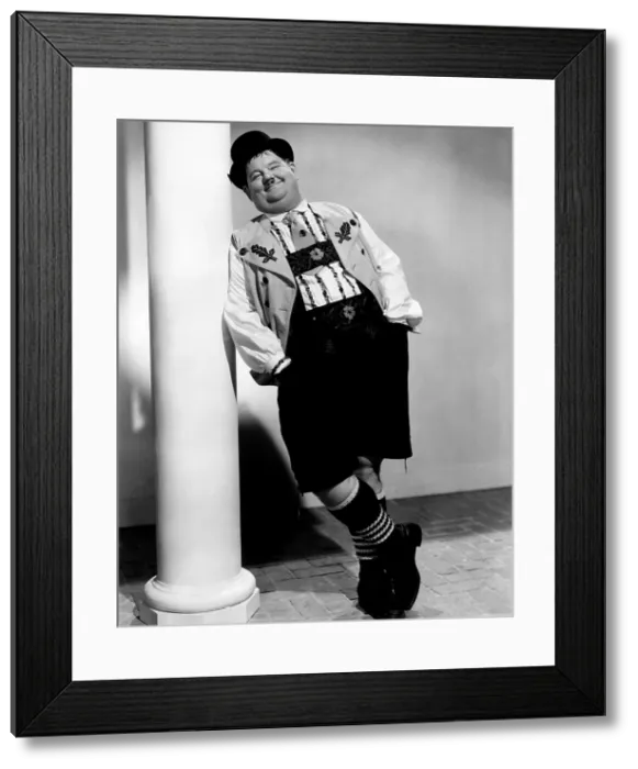 Framed Print : SWISS MISS, Oliver Hardy, 1938