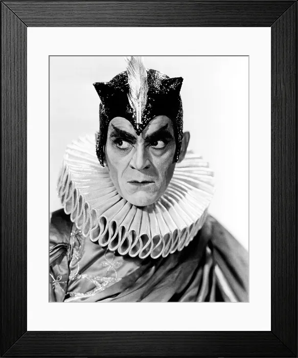 Framed Print : CHARLIE CHAN AT THE OPERA, Boris Karloff, 1936. TM & Copyright 20th Century Fox Film Corp. / courtesy Everett Collection