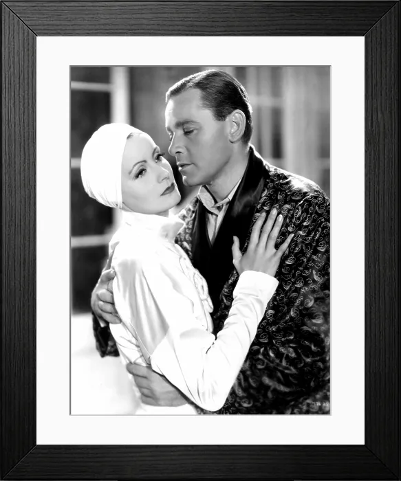 Framed Print : THE PAINTED VEIL, from left, Greta Garbo, Herbert Marshall, 1934 Framed Print : THE PAINTED VEIL, from left, Greta Garbo, Herbert Marshall, 1934