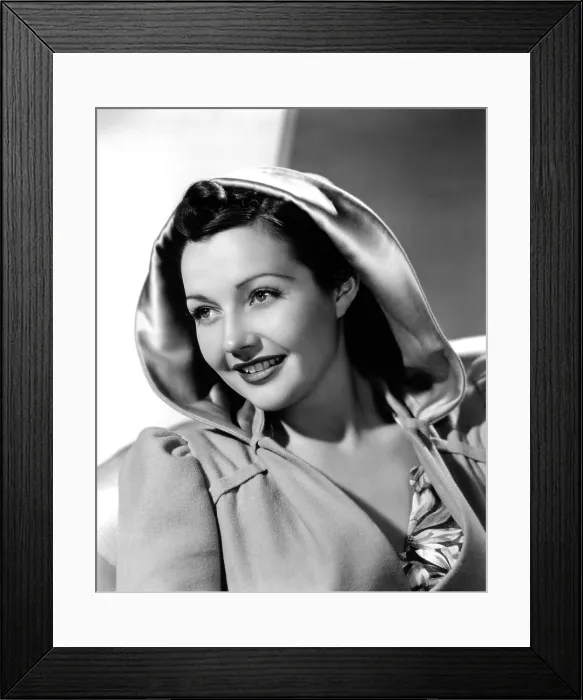 Framed Print : CHARLIE CHAN IN CITY IN DARKNESS, Lynn Bari, in a blue wool-velvet evening cloak lined in satin, 1939, 20th Century-Fox Film, TM & Copyright / courtesy Everett Collection Framed Print : CHARLIE CHAN IN CITY IN DARKNESS, Lynn Bari, in a blue wool-velvet evening cloak lined in satin, 1939, 20th Century-Fox Film, TM & Copyright / courtesy Everett Collection
