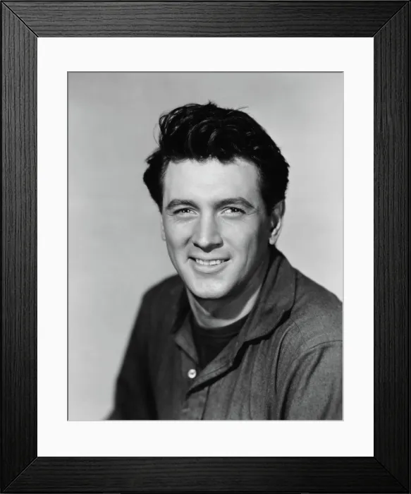 Framed Print : BACK TO GOD'S COUNTRY, Rock Hudson, 1953 Framed Print : BACK TO GOD'S COUNTRY, Rock Hudson, 1953