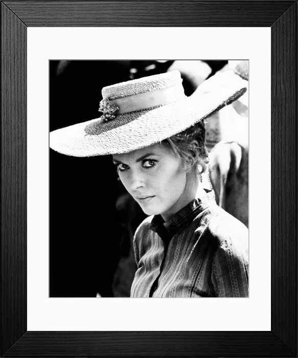 Framed Print : PAINT YOUR WAGON, Jean Seberg, 1969 Framed Print : PAINT YOUR WAGON, Jean Seberg, 1969