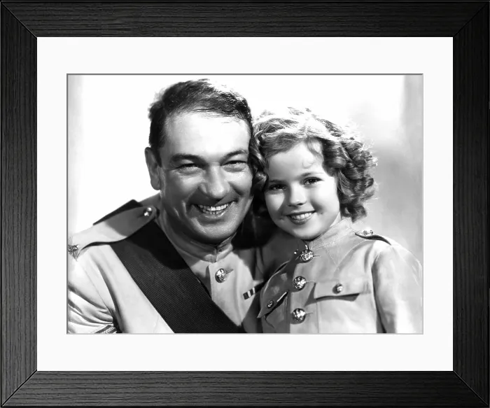 Framed Print : WEE WILLIE WINKIE, Victor McLaglen, Shirley Temple, 1937