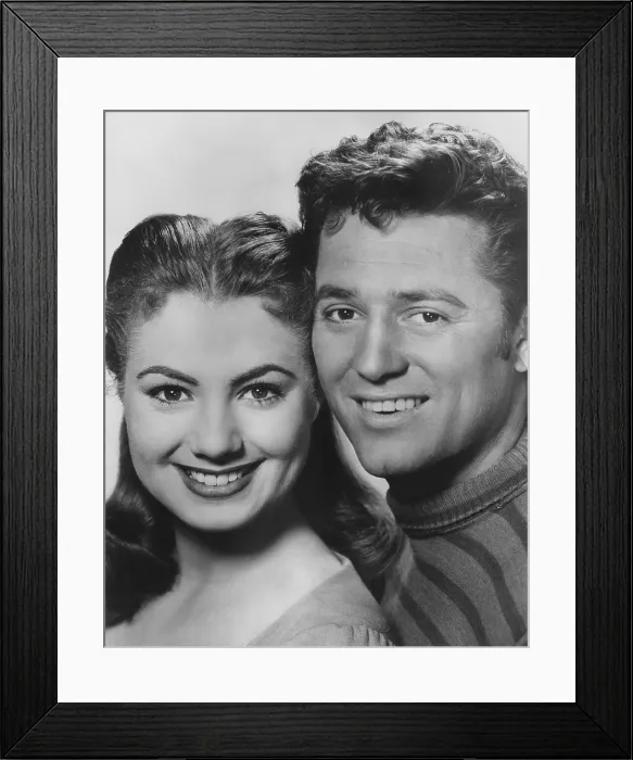Framed Print : CAROUSEL, from left: Shirley Jones, Gordon MacRae, 1956, TM & Copyright 20th Century Fox Film Corp. / courtesy Everett Collection Framed Print : CAROUSEL, from left: Shirley Jones, Gordon MacRae, 1956, TM & Copyright 20th Century Fox Film Corp. / courtesy Everett Collection