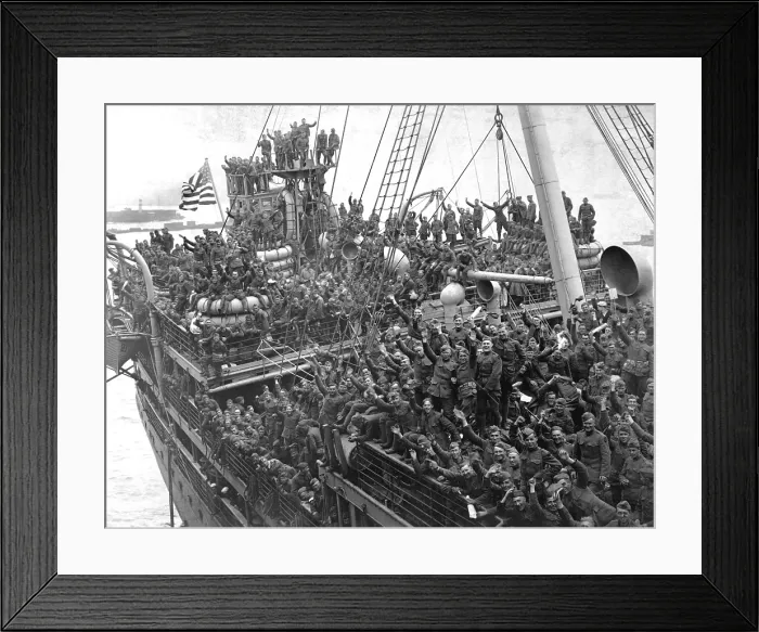 Framed Print : American troop ship, Agamemnon, arriving in Hoboken, N.J. after the end of World War I. Ca. 1919