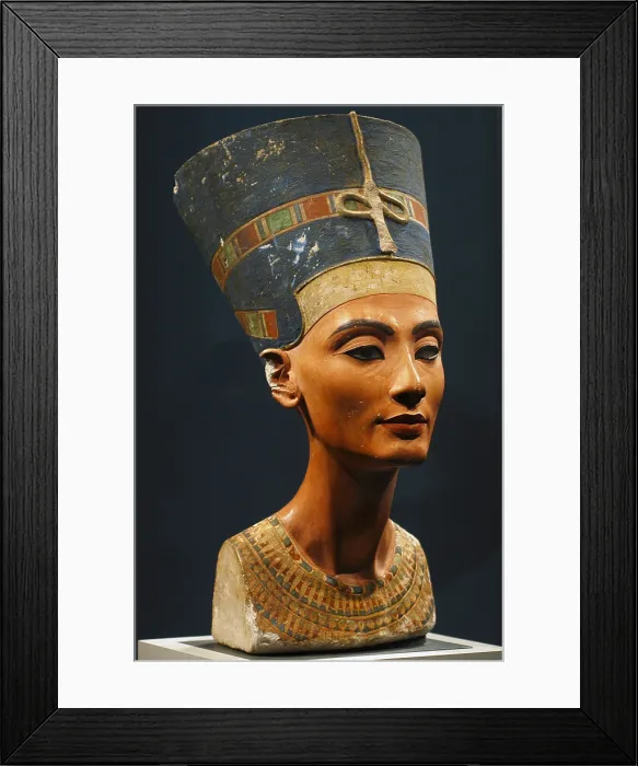 Framed Print : GERMANY. Berlin. Nefertiti Bust. Egyptian Museum (Agyptische Museum). Sculpture. - Oscar Elias / Iberfoto / Everett Collection (347226)**US SALES ONLY** Framed Print : GERMANY. Berlin. Nefertiti Bust. Egyptian Museum (Agyptische Museum). Sculpture. - Oscar Elias / Iberfoto / Everett Collection (347226)**US SALES ONLY**