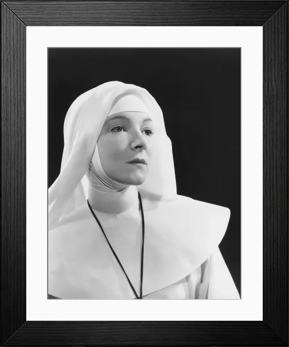 Framed Print : THE WHITE SISTER, Helen Hayes, 1933 Framed Print : THE WHITE SISTER, Helen Hayes, 1933