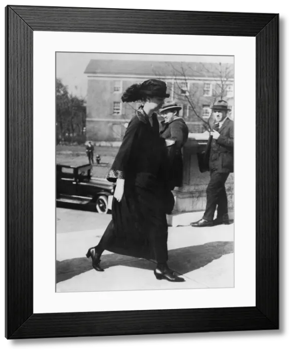 Framed Print : Eleanor Roosevelt in Washington, D.C. 1924 (BSLOC_2013_5_196) Framed Print : Eleanor Roosevelt in Washington, D.C. 1924 (BSLOC_2013_5_196)