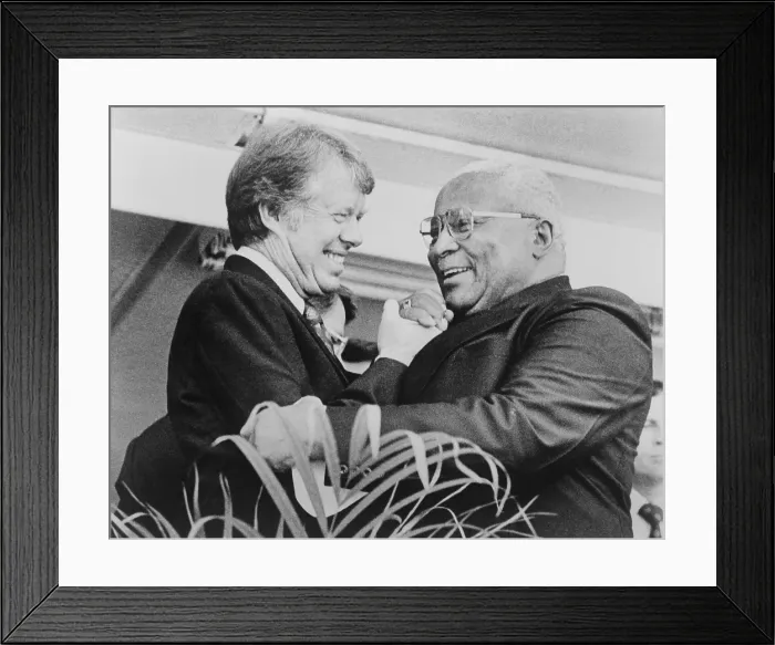 Framed Print : Jimmy Carter, shaking hands with Rev. Martin Luther King, Sr. in 1976. King, Sr. supported Carter in his 1970 successful campaign for Georgia Governor. (BSLOC_2015_14_72) Framed Print : Jimmy Carter, shaking hands with Rev. Martin Luther King, Sr. in 1976. King, Sr. supported Carter in his 1970 successful campaign for Georgia Governor. (BSLOC_2015_14_72)