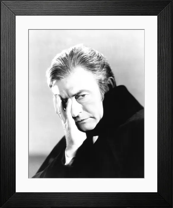 Framed Print : THE PHANTOM OF THE OPERA, Claude Rains, 1943