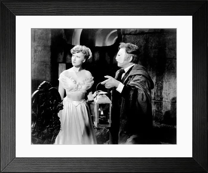 Framed Print : PHANTOM OF THE OPERA, from left, Susanna Foster, Claude Rains, 1943 Framed Print : PHANTOM OF THE OPERA, from left, Susanna Foster, Claude Rains, 1943