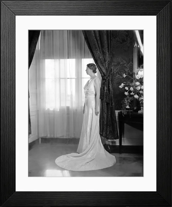 Framed Print : Eleanor Roosevelt in her inaugural gown at the White House. Jan. 16, 1937. She often wore couturier clothing as her First Lady. (BSLOC_2013_5_212) Framed Print : Eleanor Roosevelt in her inaugural gown at the White House. Jan. 16, 1937. She often wore couturier clothing as her First Lady. (BSLOC_2013_5_212)